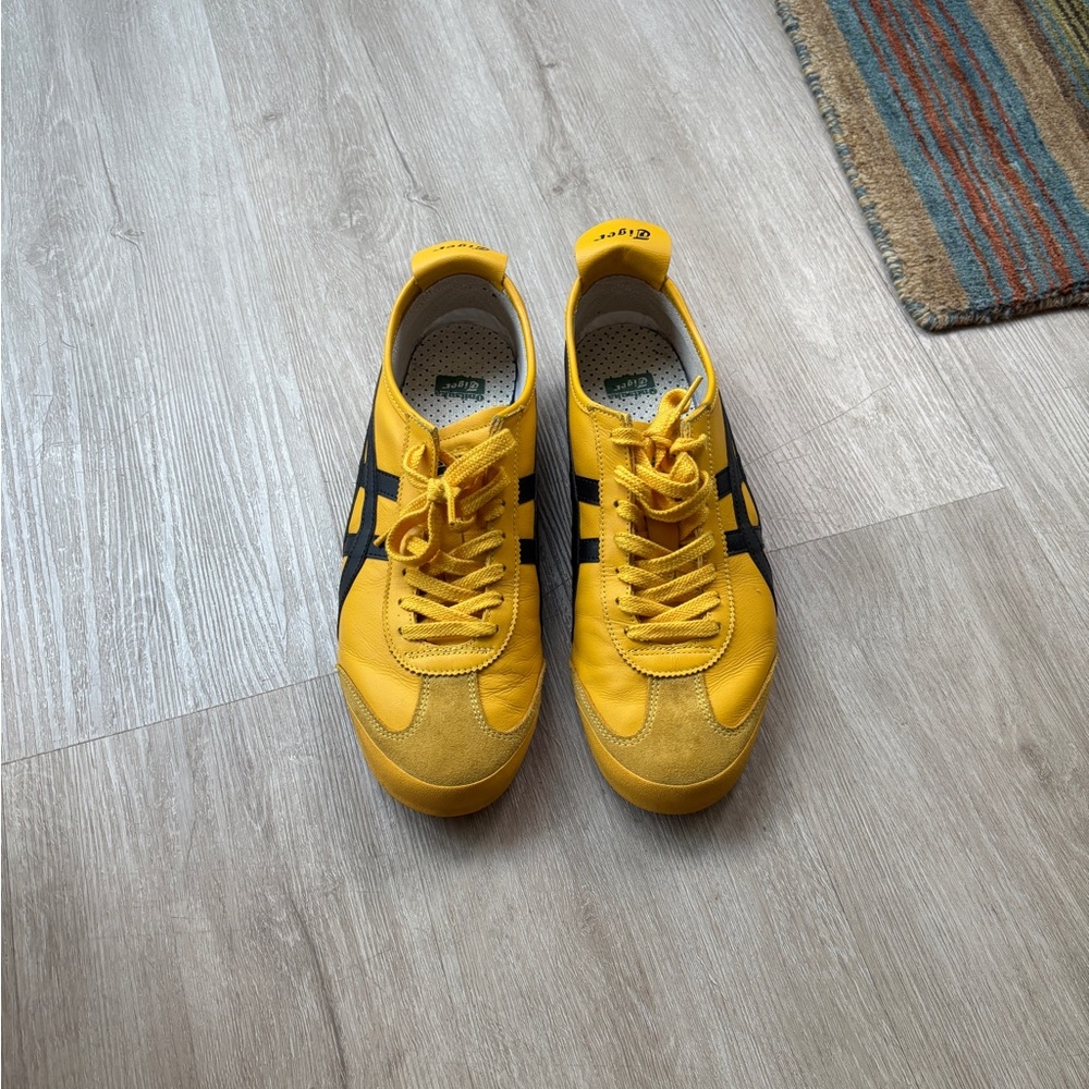 Men’s Onitsuka Tigers Mexico 66 (Kill Bill) 9.5